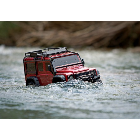 TRAXXAS LAND ROVER DEFENDER TRX-4 ROUGE TRAXXAS LAND ROVER DEFENDER TRX-4 ROUGE