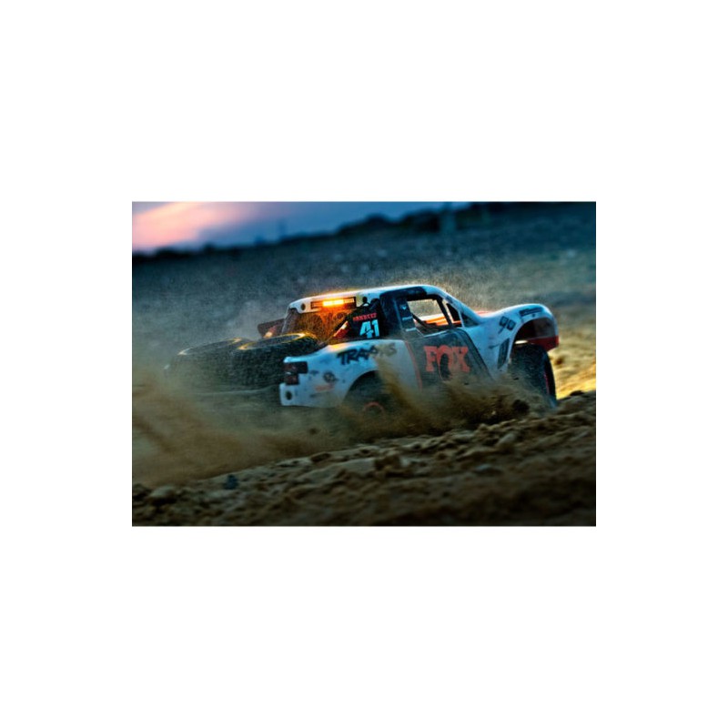 Unlimited Desert Racer 4x4 Fox